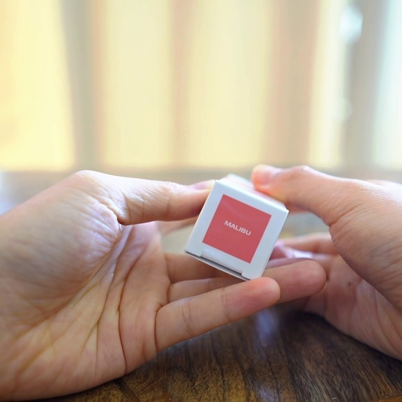 Kaplan md perfect pout lipstick with spf - Picture 7 of 8